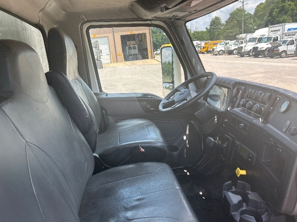 Refrigerated Truck-Light and Medium Duty Trucks-International-2023-MV607-Tuscaloosa-AL-329,563\n\t\tmiles-$ 35,250 - Image 22