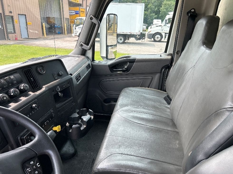 Refrigerated Truck-Light and Medium Duty Trucks-International-2023-MV607-Tuscaloosa-AL-353,018\n\t\tmiles-$ 32,250 - Image 19