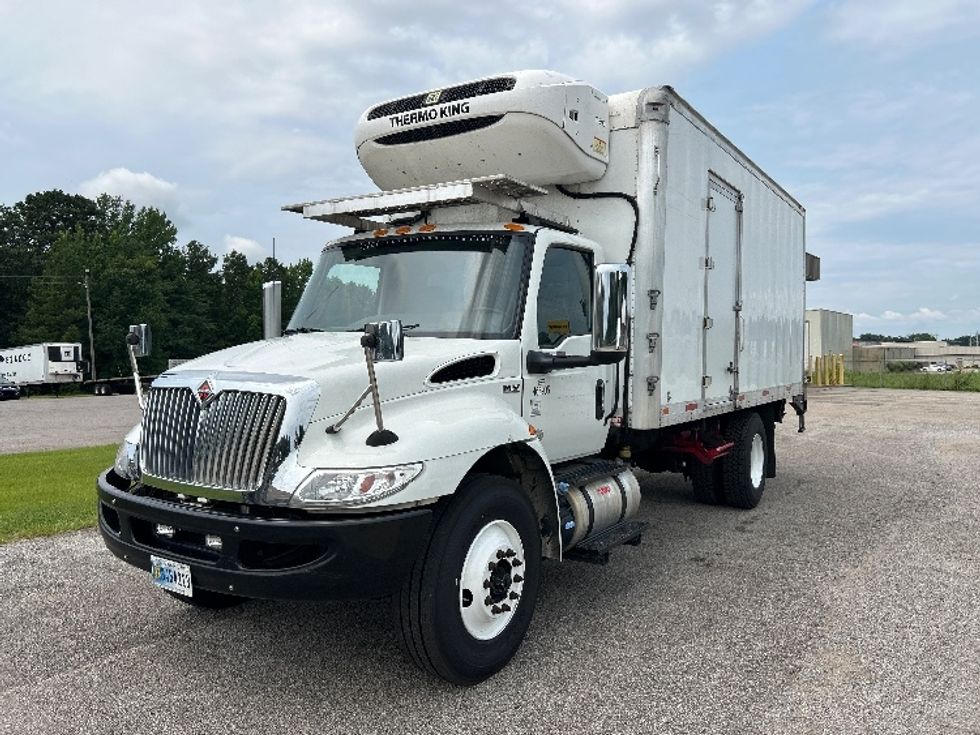 Refrigerated Truck-Light and Medium Duty Trucks-International-2023-MV607-Tuscaloosa-AL-353,018\n\t\tmiles-$ 32,250 - Image 3