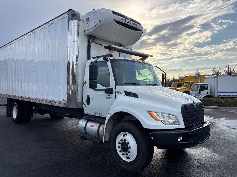 Refrigerated Truck-Light and Medium Duty Trucks-International-2023-MV607N-Everett-WA-143,535\n\t\tmiles-$ 77,500 - Image 1