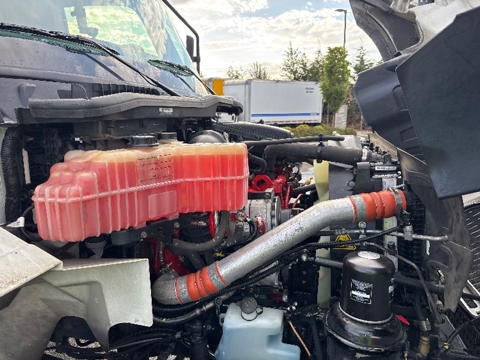 Refrigerated Truck-Light and Medium Duty Trucks-International-2023-MV607N-Everett-WA-143,535\n\t\tmiles-$ 77,500 - Image 23