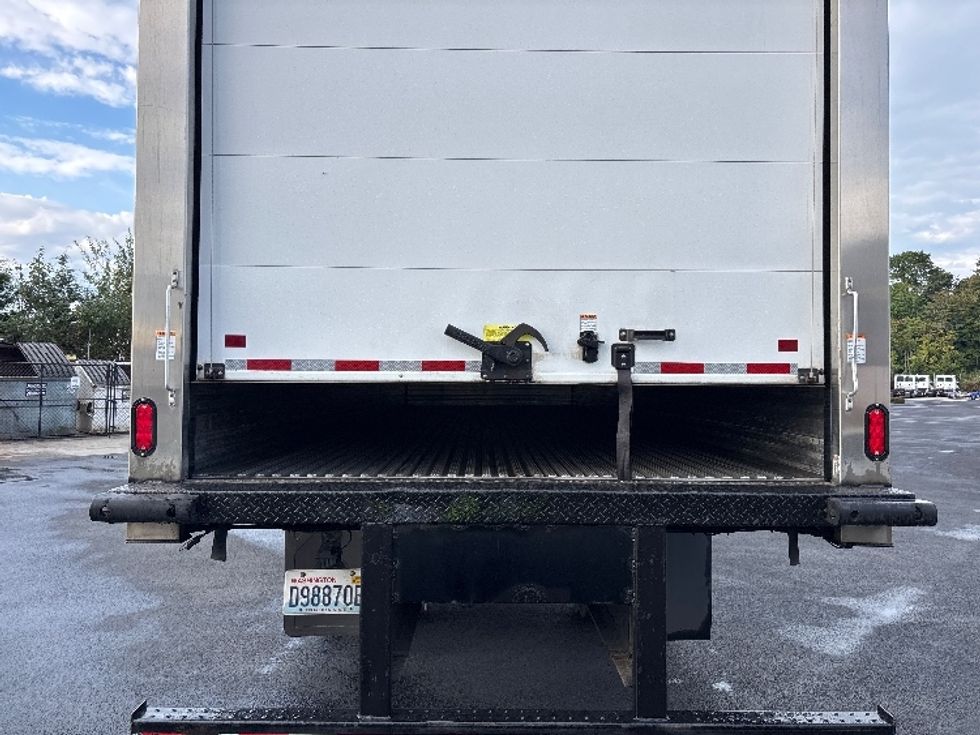 Refrigerated Truck-Light and Medium Duty Trucks-International-2023-MV607N-Everett-WA-143,535\n\t\tmiles-$ 77,500 - Image 8