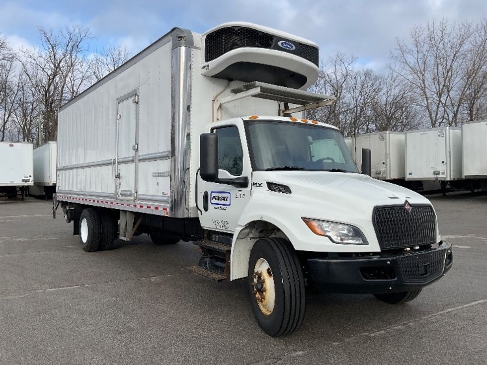 Refrigerated Truck-Light and Medium Duty Trucks-International-2023-MV607N-Fort Wayne-IN-250,291\n\t\tmiles-$ 60,750 - Image 1