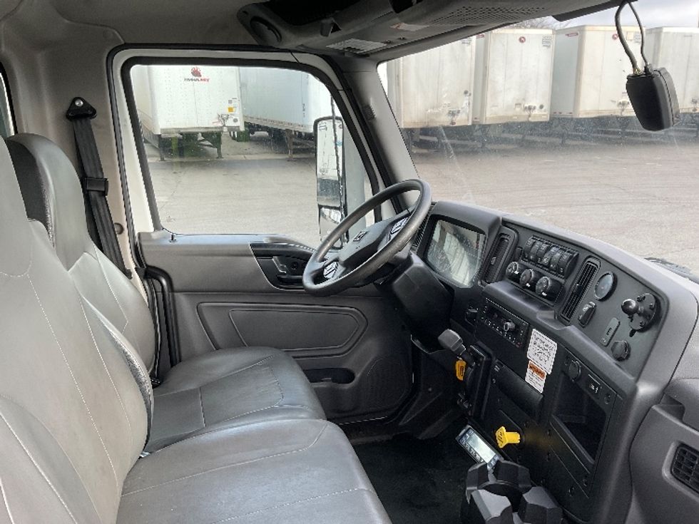 Refrigerated Truck-Light and Medium Duty Trucks-International-2023-MV607N-Fort Wayne-IN-250,291\n\t\tmiles-$ 60,750 - Image 22