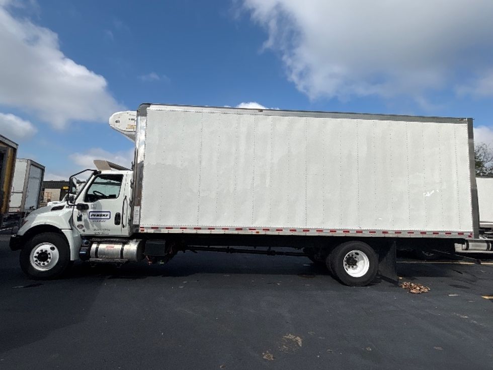 Refrigerated Truck-Light and Medium Duty Trucks-International-2023-MV607N-Indianapolis-IN-187,279\n\t\tmiles-$ 60,750 - Image 4
