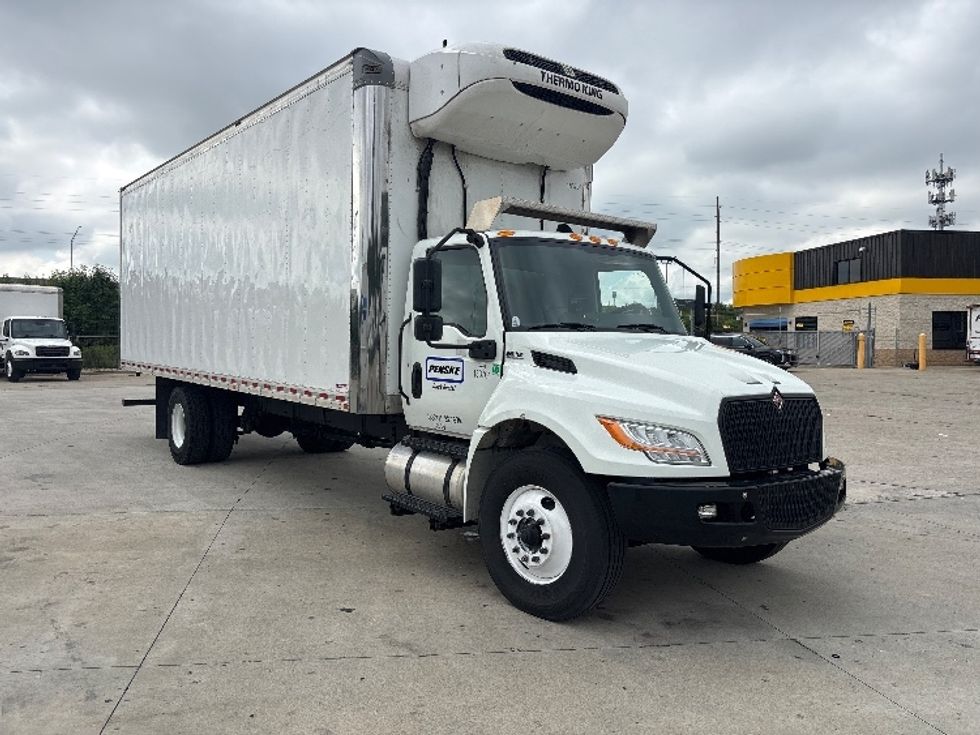 Refrigerated Truck-Light and Medium Duty Trucks-International-2023-MV607N-Indianapolis-IN-193,464\n\t\tmiles-$ 50,250 - Image 1