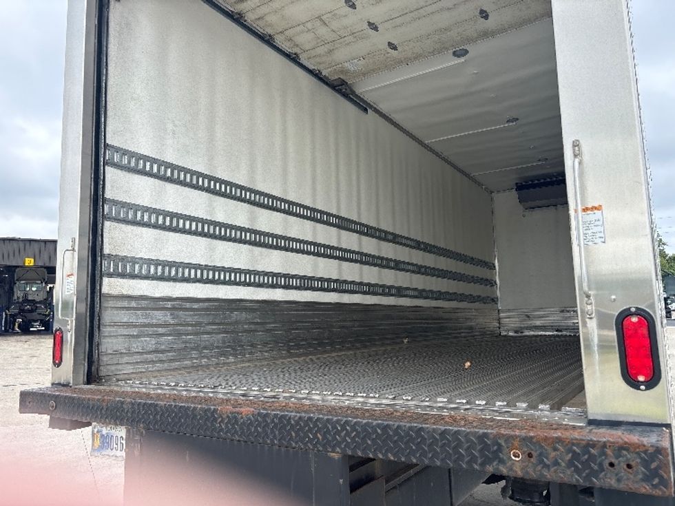 Refrigerated Truck-Light and Medium Duty Trucks-International-2023-MV607N-Indianapolis-IN-193,464\n\t\tmiles-$ 50,250 - Image 10