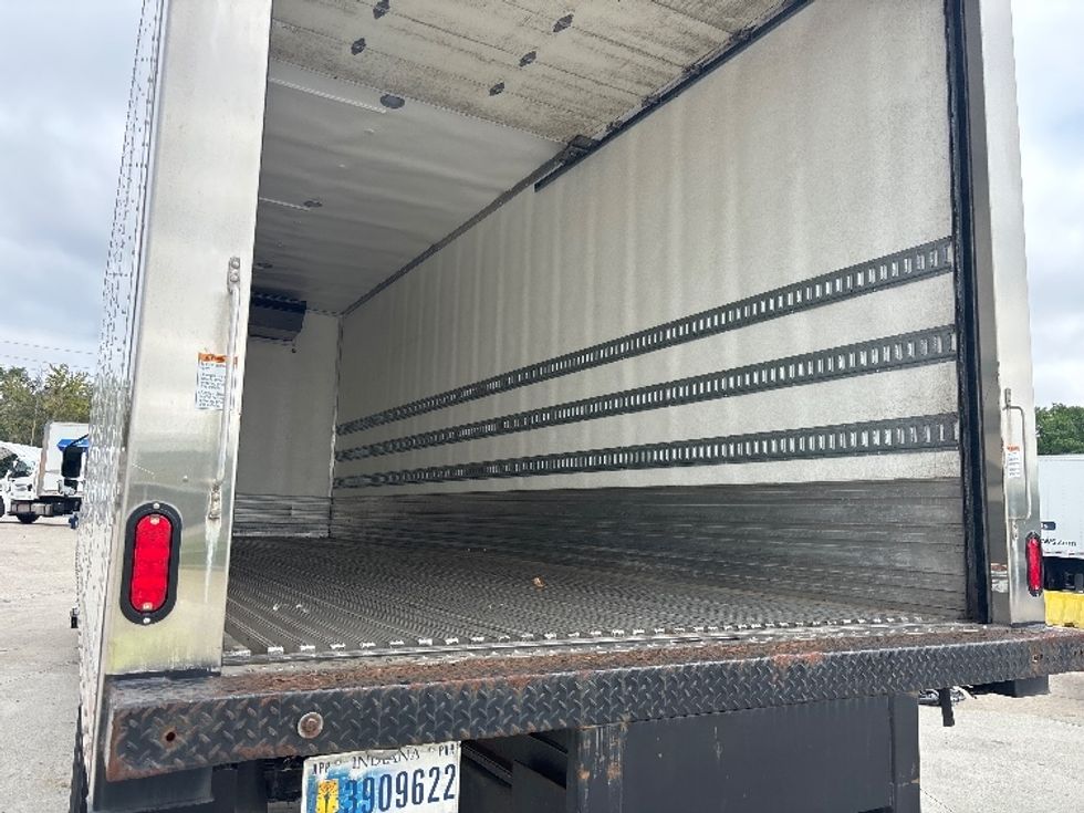 Refrigerated Truck-Light and Medium Duty Trucks-International-2023-MV607N-Indianapolis-IN-193,464\n\t\tmiles-$ 50,250 - Image 11