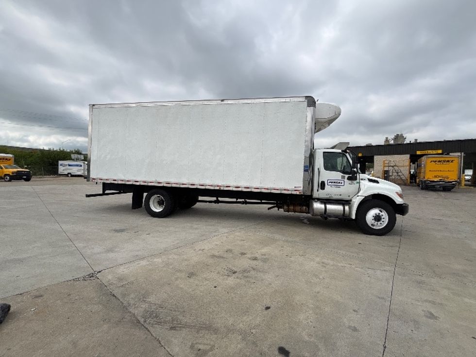 Refrigerated Truck-Light and Medium Duty Trucks-International-2023-MV607N-Indianapolis-IN-193,464\n\t\tmiles-$ 50,250 - Image 14