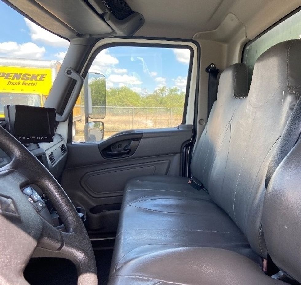 Refrigerated Truck-Light and Medium Duty Trucks-International-2023-MV607N-San Antonio-TX-146,796\n\t\tmiles-$ 76,250 - Image 18