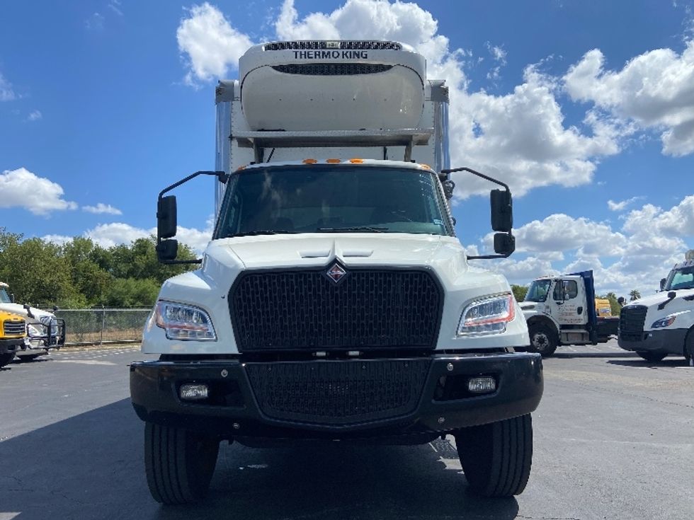 Refrigerated Truck-Light and Medium Duty Trucks-International-2023-MV607N-San Antonio-TX-146,796\n\t\tmiles-$ 76,250 - Image 2