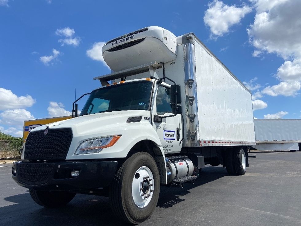 Refrigerated Truck-Light and Medium Duty Trucks-International-2023-MV607N-San Antonio-TX-146,796\n\t\tmiles-$ 76,250 - Image 3