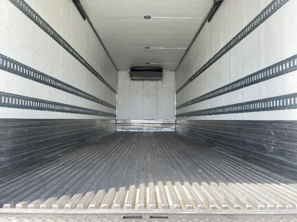 Refrigerated Truck-Light and Medium Duty Trucks-International-2023-MV607N-San Antonio-TX-146,796\n\t\tmiles-$ 76,250 - Image 9