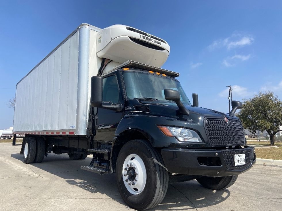 Refrigerated Truck-Light and Medium Duty Trucks-International-2024-MV607N-San Antonio-TX-105,318\n\t\tmiles-$ 87,750 - Image 1