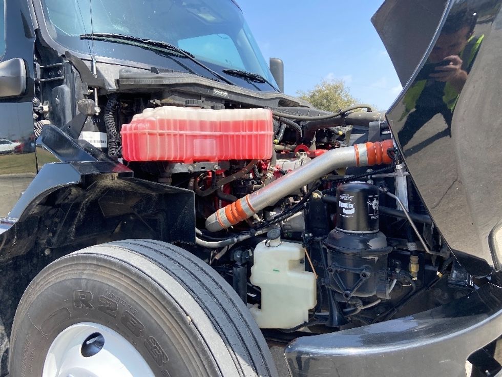 Refrigerated Truck-Light and Medium Duty Trucks-International-2024-MV607N-San Antonio-TX-105,318\n\t\tmiles-$ 87,750 - Image 22