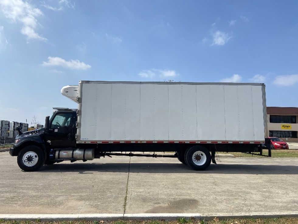 Refrigerated Truck-Light and Medium Duty Trucks-International-2024-MV607N-San Antonio-TX-105,318\n\t\tmiles-$ 87,750 - Image 4