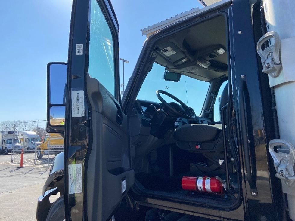 Refrigerated Truck-Light and Medium Duty Trucks-International-2024-MV607N-San Antonio-TX-107,854\n\t\tmiles-$ 87,750 - Image 15