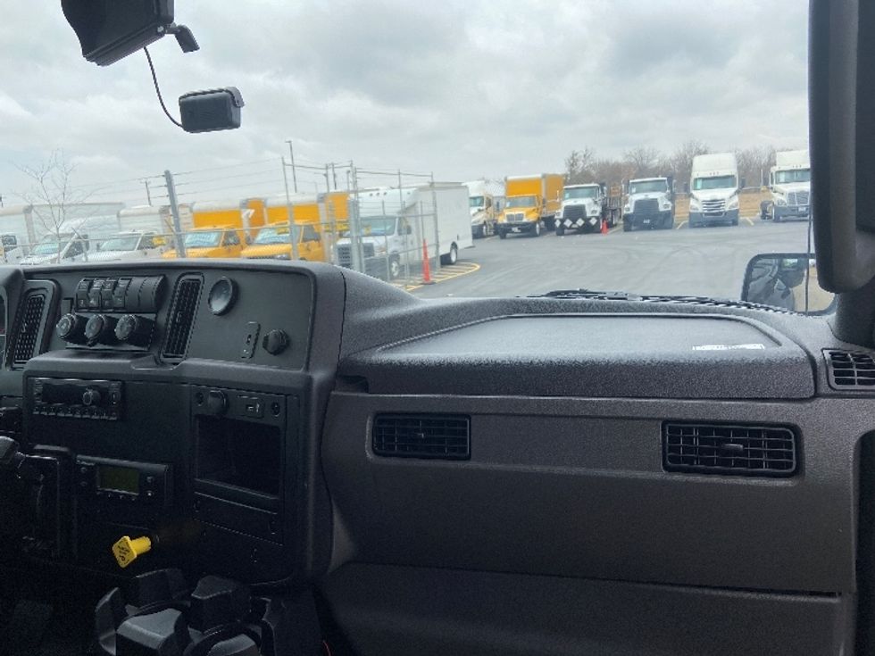 Refrigerated Truck-Light and Medium Duty Trucks-International-2024-MV607N-San Antonio-TX-83,649\n\t\tmiles-$ 91,500 - Image 20