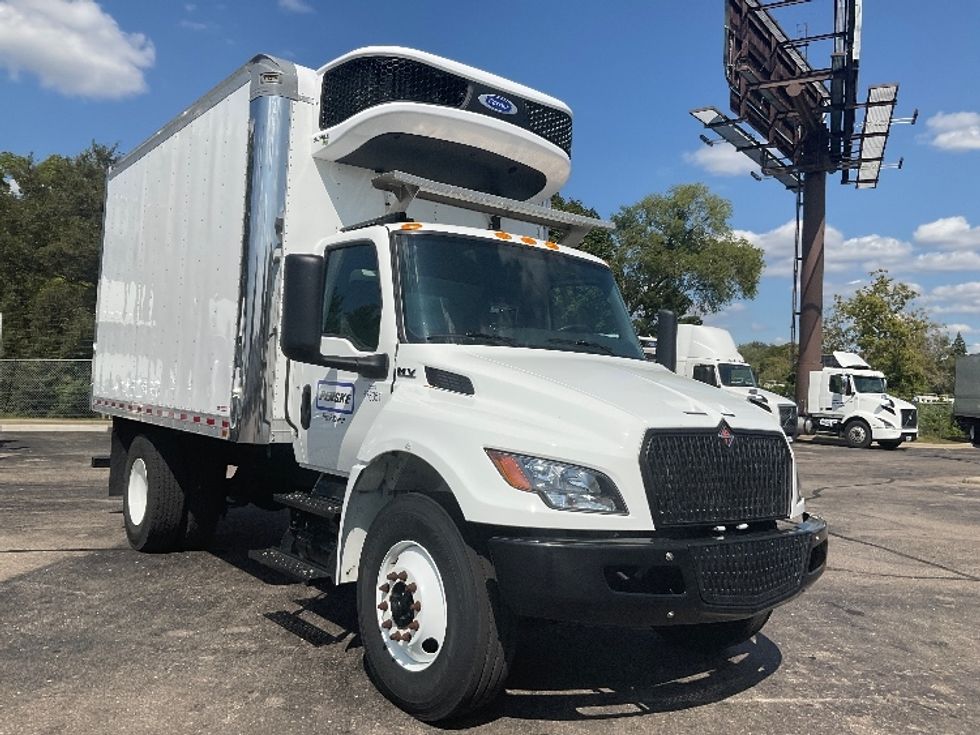 Refrigerated Truck-Light and Medium Duty Trucks-International-2024-MV607N-Warren-MI-17,480\n\t\tmiles-$ 93,250 - Image 1