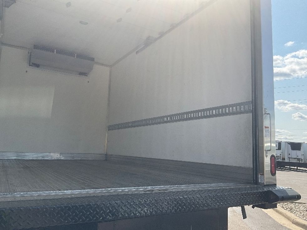 Refrigerated Truck-Light and Medium Duty Trucks-International-2024-MV607N-Warren-MI-17,480\n\t\tmiles-$ 93,250 - Image 12