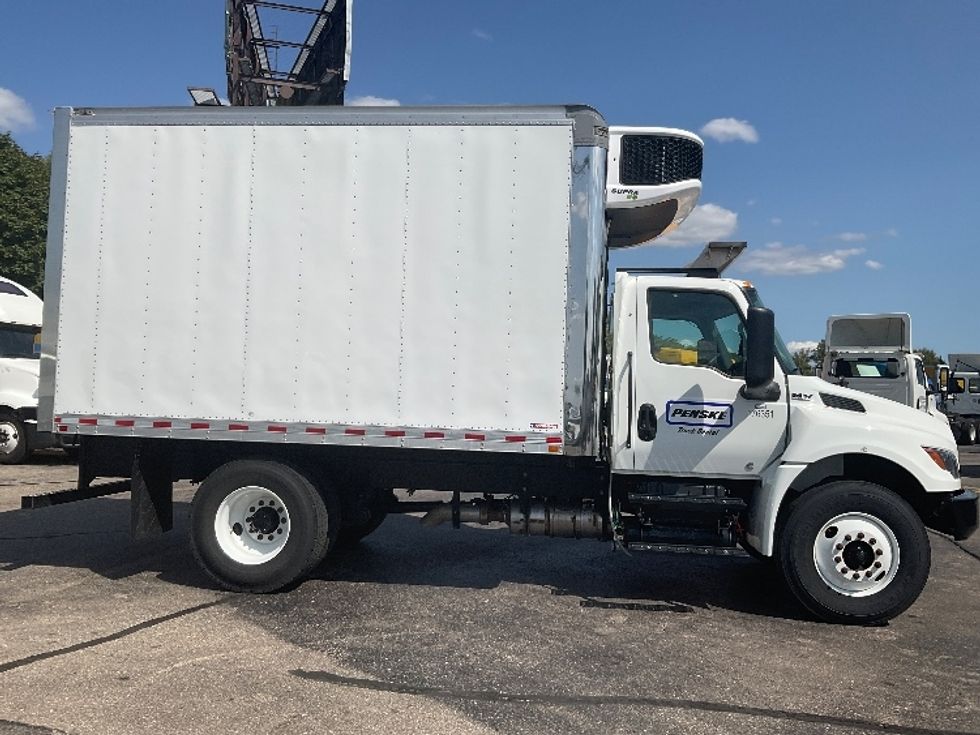 Refrigerated Truck-Light and Medium Duty Trucks-International-2024-MV607N-Warren-MI-17,480\n\t\tmiles-$ 93,250 - Image 15