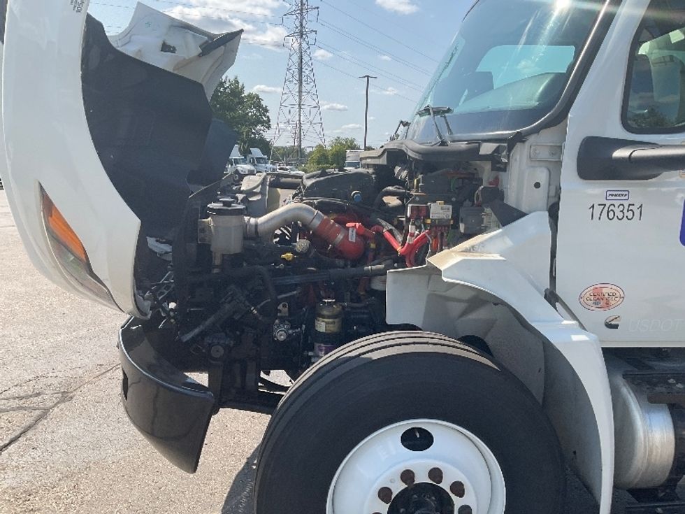 Refrigerated Truck-Light and Medium Duty Trucks-International-2024-MV607N-Warren-MI-17,480\n\t\tmiles-$ 93,250 - Image 24