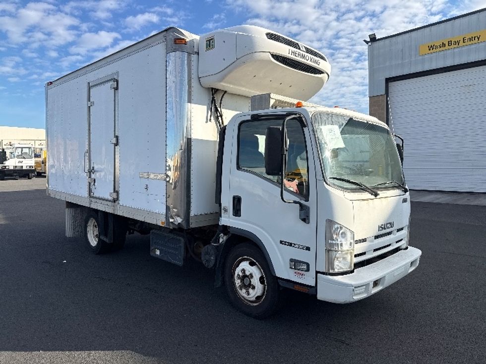 Refrigerated Truck-Light and Medium Duty Trucks-Isuzu-2013-NQR-Philadelphia-PA-246,599\n\t\tmiles-$ 21,000 - Image 1