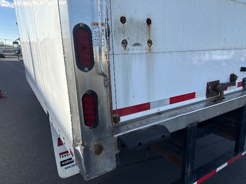 Refrigerated Truck-Light and Medium Duty Trucks-Isuzu-2013-NQR-Philadelphia-PA-246,599\n\t\tmiles-$ 21,000 - Image 26
