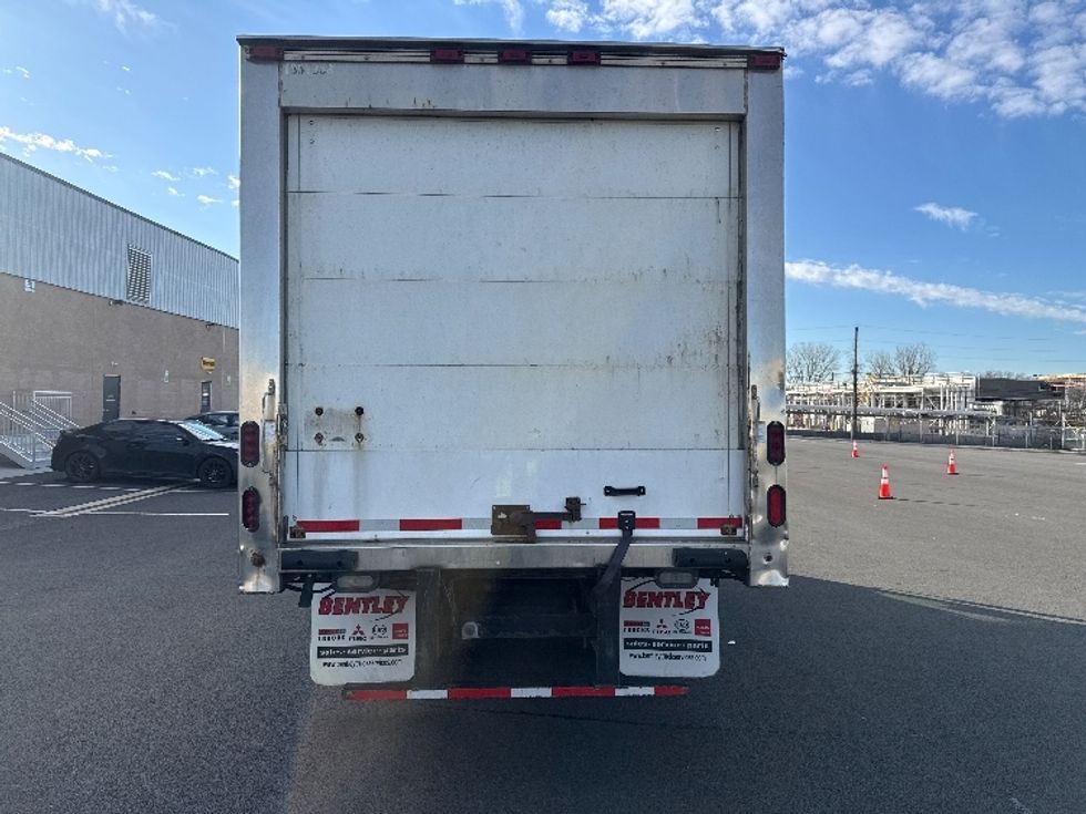 Refrigerated Truck-Light and Medium Duty Trucks-Isuzu-2013-NQR-Philadelphia-PA-246,599\n\t\tmiles-$ 21,000 - Image 7