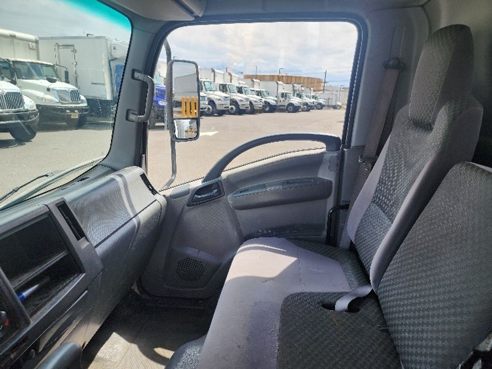 Refrigerated Truck-Light and Medium Duty Trucks-Isuzu-2014-NQR-Linden-NJ-145,625\n\t\tmiles-$ 26,000 - Image 19