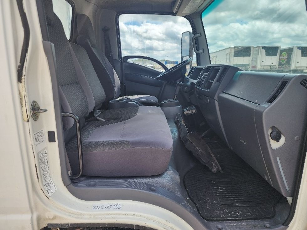 Refrigerated Truck-Light and Medium Duty Trucks-Isuzu-2014-NQR-Sturtevant-WI-245,284\n\t\tmiles-$ 24,500 - Image 11