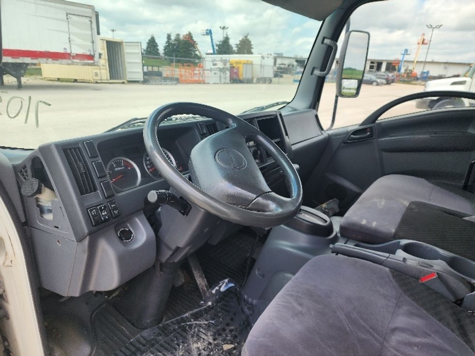 Refrigerated Truck-Light and Medium Duty Trucks-Isuzu-2014-NQR-Sturtevant-WI-245,284\n\t\tmiles-$ 24,500 - Image 16