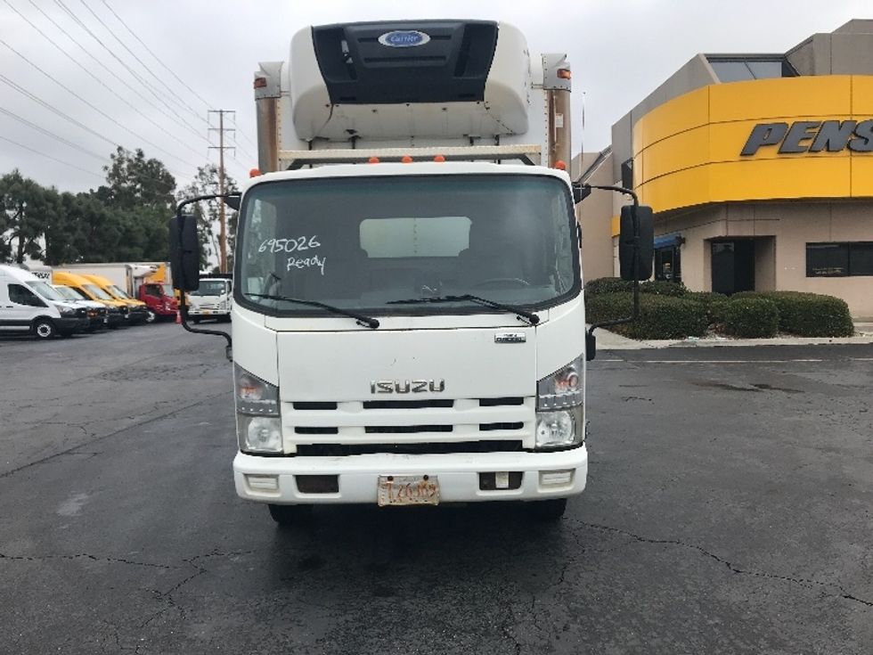 Refrigerated Truck-Light and Medium Duty Trucks-Isuzu-2015-NQR-La Mirada-CA-124,043\n\t\tmiles-$ 39,500 - Image 2