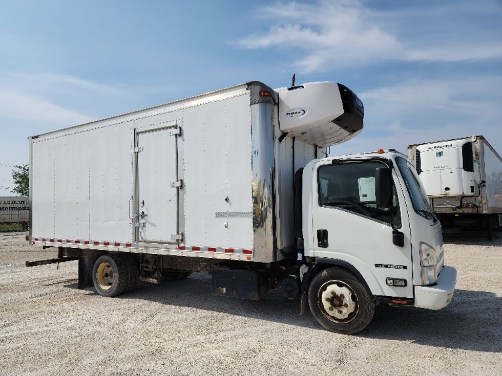 Refrigerated Truck-Light and Medium Duty Trucks-Isuzu-2015-NQR-Sturtevant-WI-178,801\n\t\tmiles-$ 28,000 - Image 13