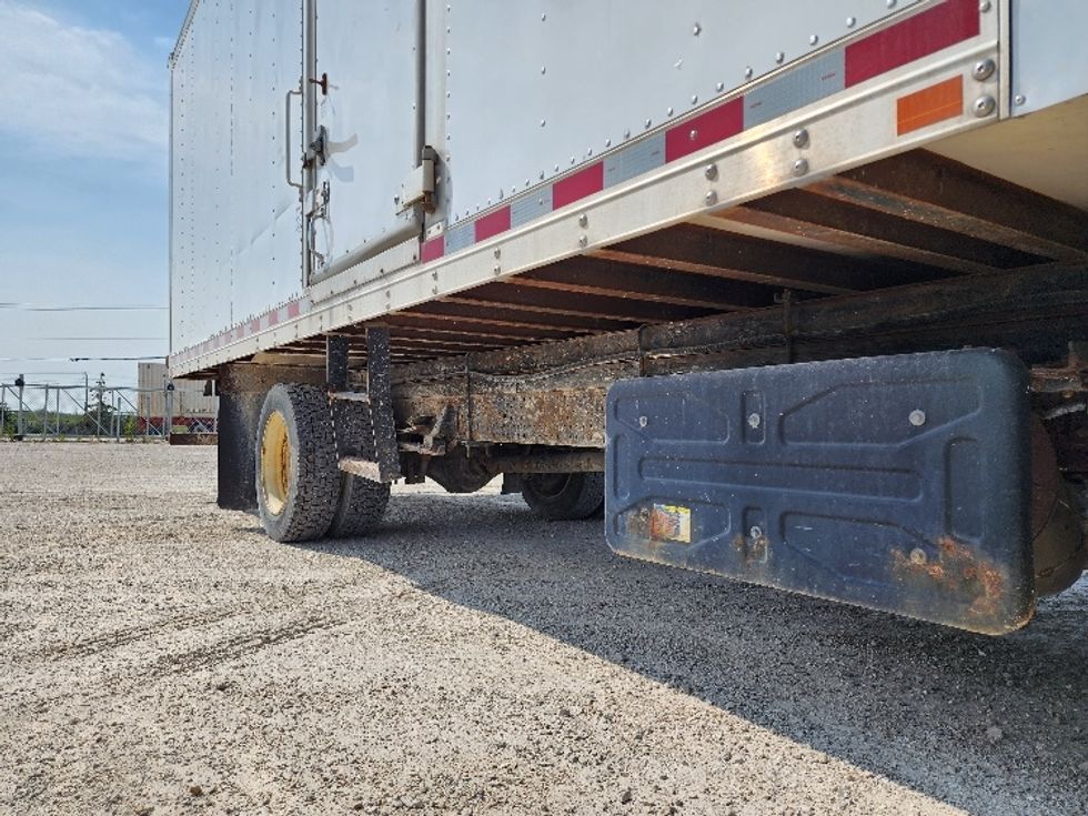 Refrigerated Truck-Light and Medium Duty Trucks-Isuzu-2015-NQR-Sturtevant-WI-178,801\n\t\tmiles-$ 28,000 - Image 14