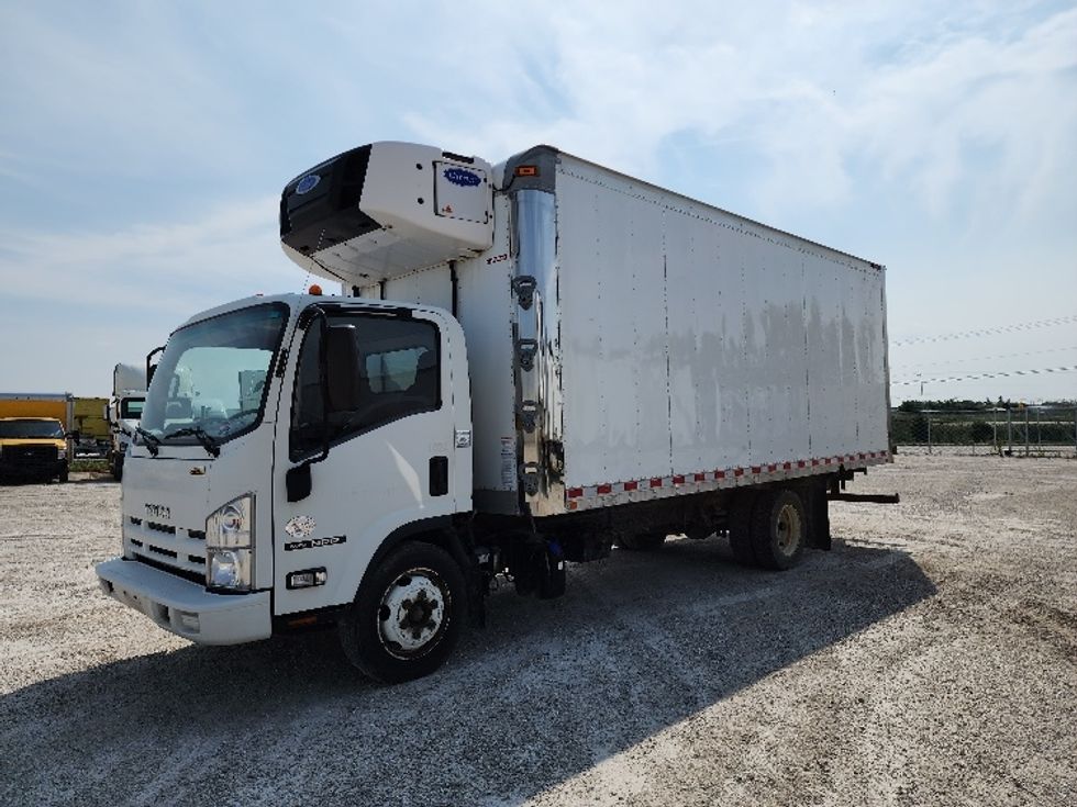 Refrigerated Truck-Light and Medium Duty Trucks-Isuzu-2015-NQR-Sturtevant-WI-178,801\n\t\tmiles-$ 28,000 - Image 3