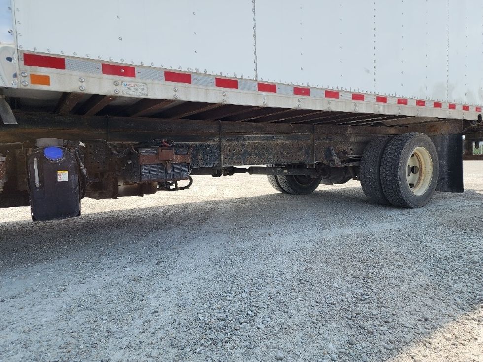 Refrigerated Truck-Light and Medium Duty Trucks-Isuzu-2015-NQR-Sturtevant-WI-178,801\n\t\tmiles-$ 28,000 - Image 5