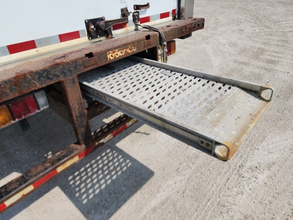 Refrigerated Truck-Light and Medium Duty Trucks-Isuzu-2015-NQR-Sturtevant-WI-178,801\n\t\tmiles-$ 28,000 - Image 9