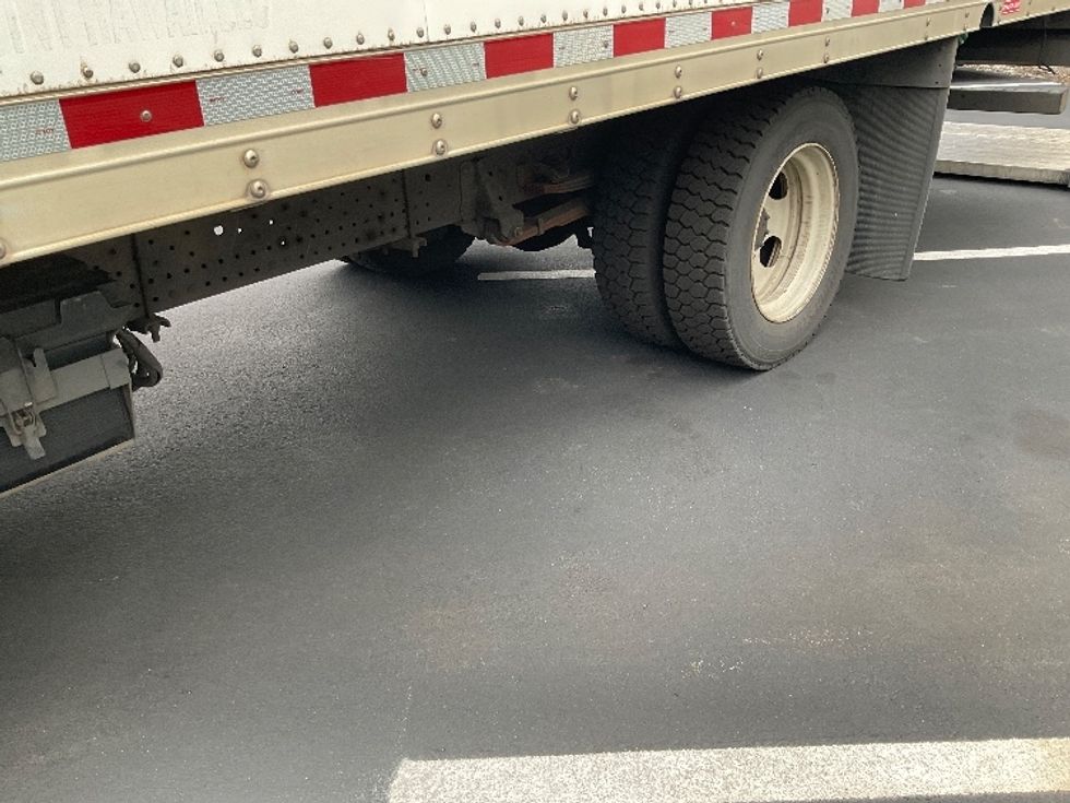 Refrigerated Truck-Light and Medium Duty Trucks-Isuzu-2015-NQR-Torrance-CA-107,825\n\t\tmiles-$ 35,500 - Image 26