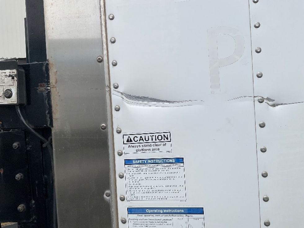 Refrigerated Truck-Light and Medium Duty Trucks-Isuzu-2015-NQR-Torrance-CA-107,825\n\t\tmiles-$ 35,500 - Image 27