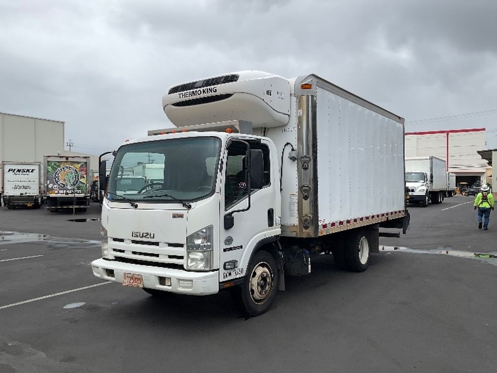 Refrigerated Truck-Light and Medium Duty Trucks-Isuzu-2015-NQR-Torrance-CA-132,937\n\t\tmiles-$ 40,500 - Image 3