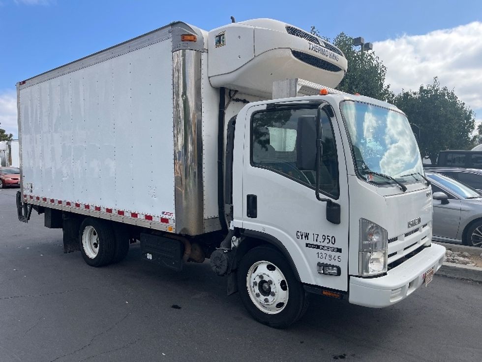 Refrigerated Truck-Light and Medium Duty Trucks-Isuzu-2015-NQR-Torrance-CA-70,673\n\t\tmiles-$ 44,750 - Image 1