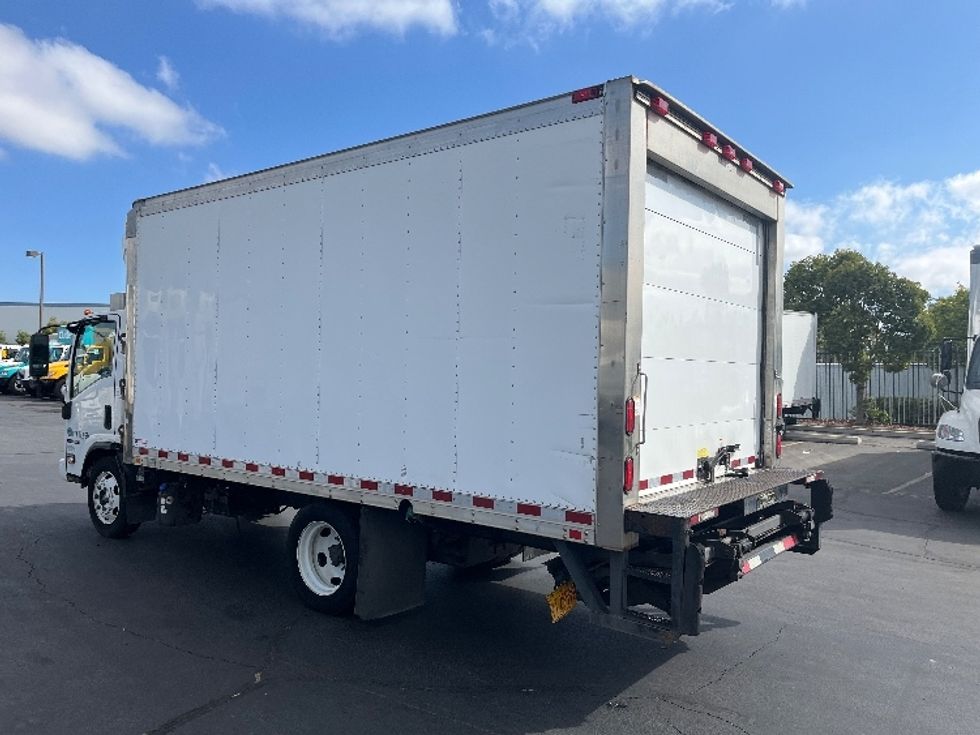 Refrigerated Truck-Light and Medium Duty Trucks-Isuzu-2015-NQR-Torrance-CA-70,673\n\t\tmiles-$ 44,750 - Image 6