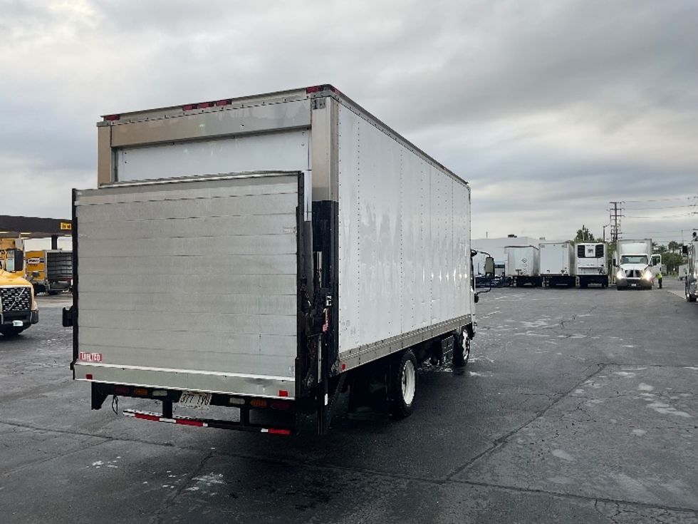 Refrigerated Truck-Light and Medium Duty Trucks-Isuzu-2016-NQR-La Mirada-CA-132,425\n\t\tmiles-$ 46,000 - Image 13
