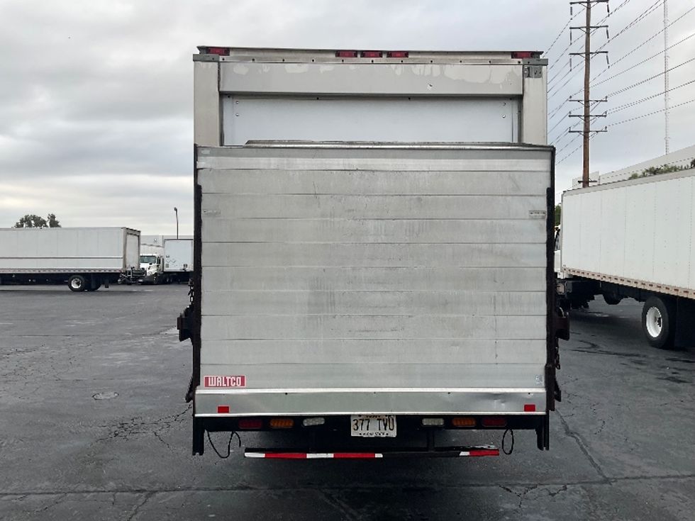 Refrigerated Truck-Light and Medium Duty Trucks-Isuzu-2016-NQR-La Mirada-CA-132,425\n\t\tmiles-$ 46,000 - Image 7