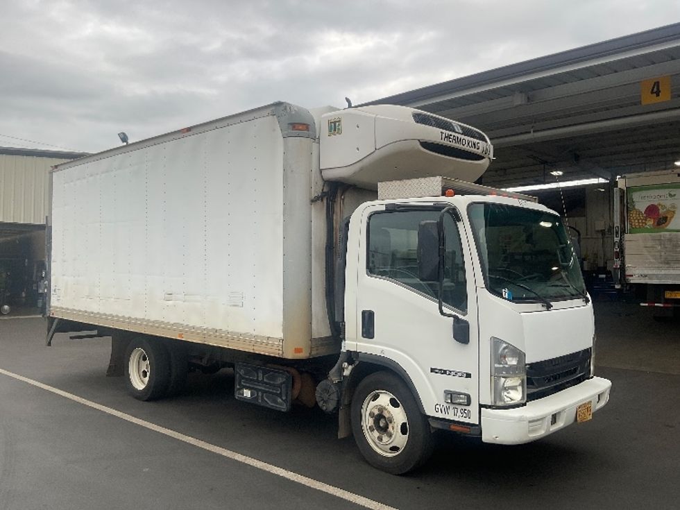 Refrigerated Truck-Light and Medium Duty Trucks-Isuzu-2016-NQR-Torrance-CA-163,893\n\t\tmiles-$ 34,000 - Image 1