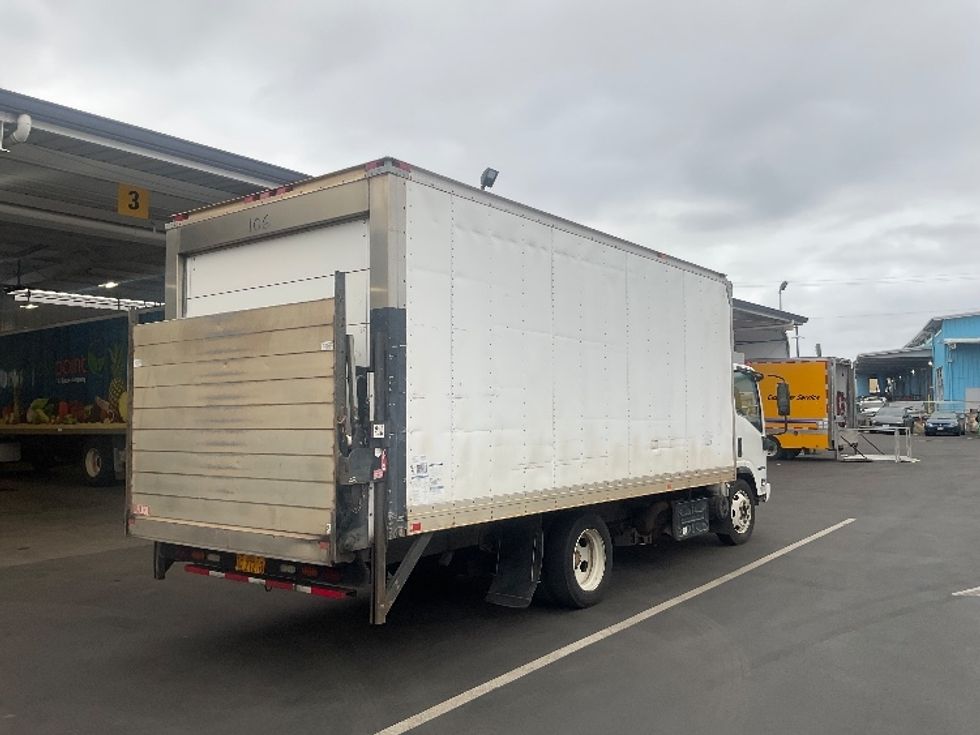 Refrigerated Truck-Light and Medium Duty Trucks-Isuzu-2016-NQR-Torrance-CA-163,893\n\t\tmiles-$ 34,000 - Image 13