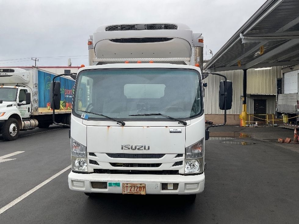 Refrigerated Truck-Light and Medium Duty Trucks-Isuzu-2016-NQR-Torrance-CA-89,741\n\t\tmiles-$ 37,750 - Image 2