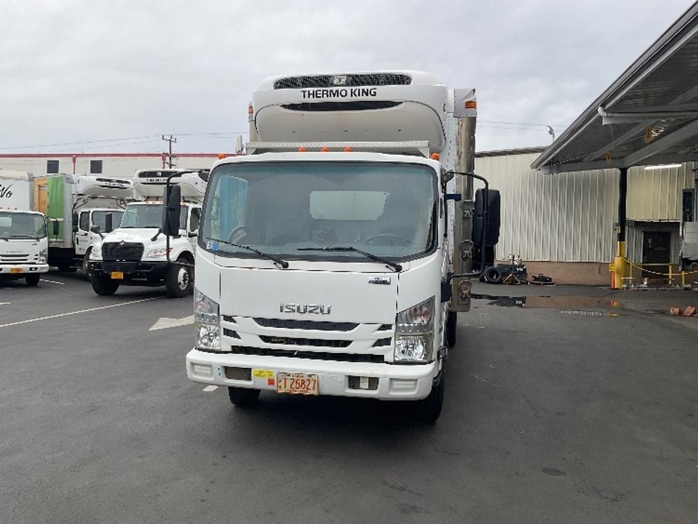 Refrigerated Truck-Light and Medium Duty Trucks-Isuzu-2016-NQR-Torrance-CA-99,637\n\t\tmiles-$ 34,750 - Image 2
