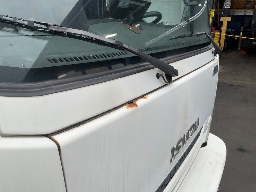 Refrigerated Truck-Light and Medium Duty Trucks-Isuzu-2016-NQR-Torrance-CA-99,637\n\t\tmiles-$ 34,750 - Image 27